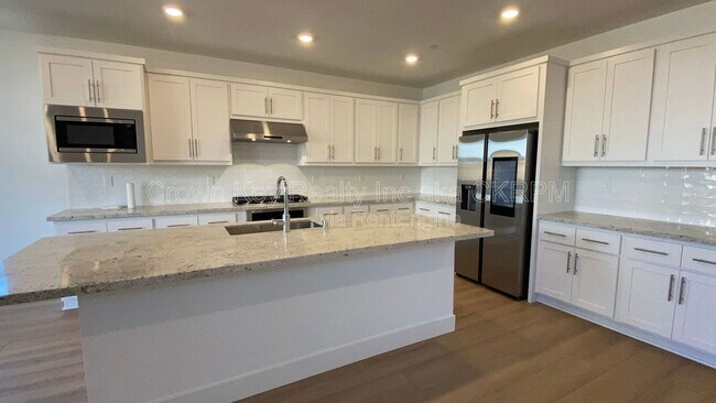 Building Photo - 2703 Joshua St