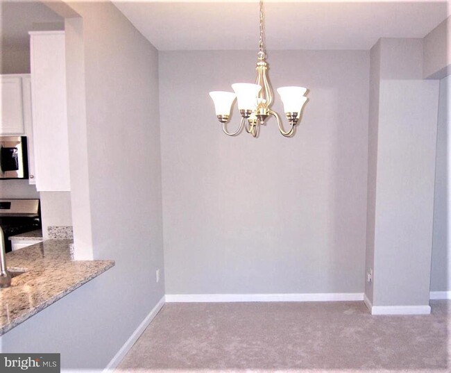 Building Photo - 12401 Benjamin Hill Ln