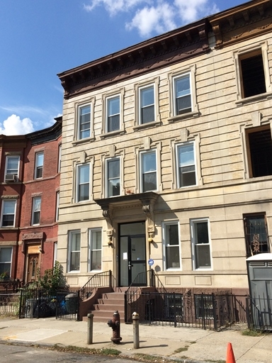 Primary Photo - 909 Jefferson Ave