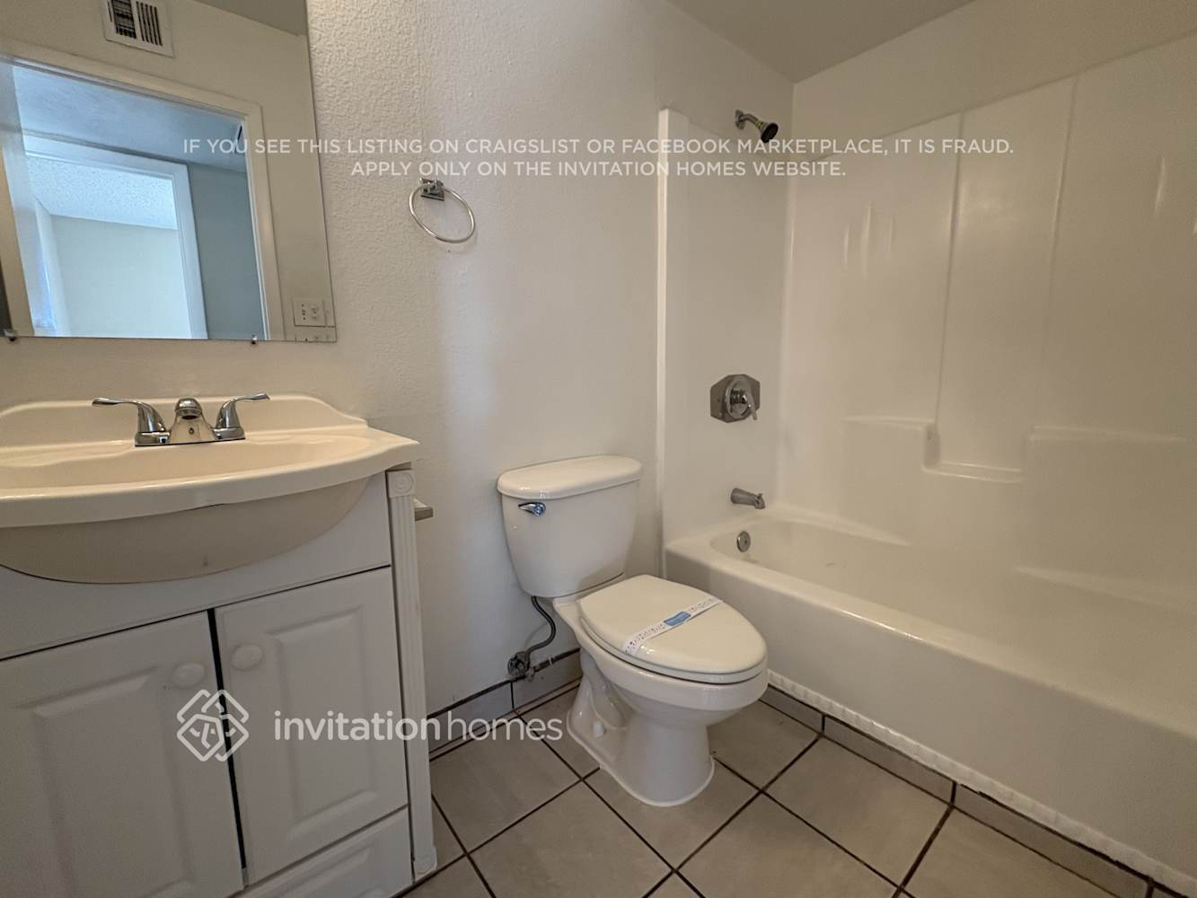 Building Photo - 5256 W Cholla St