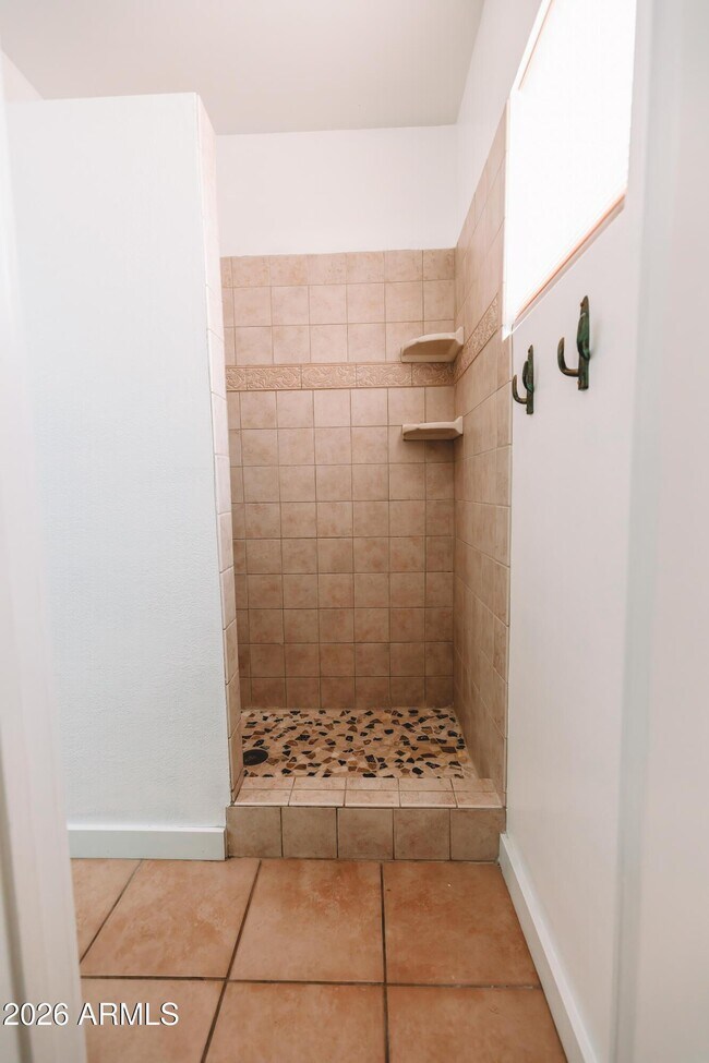 Building Photo - 11607 N 21st Ave