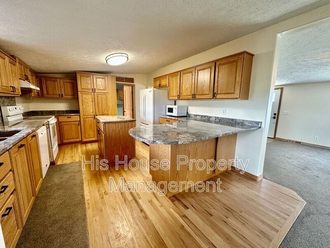 Building Photo - 13515 Weld County Rd 5