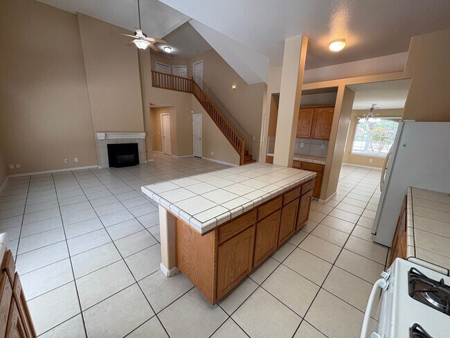 Building Photo - Beautiful 4 Bedroom coming soon!
