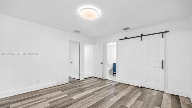 Building Photo - 11421 SW 84th St