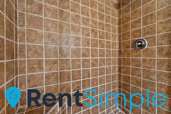 Building Photo - 7506 Lamoyne Ct