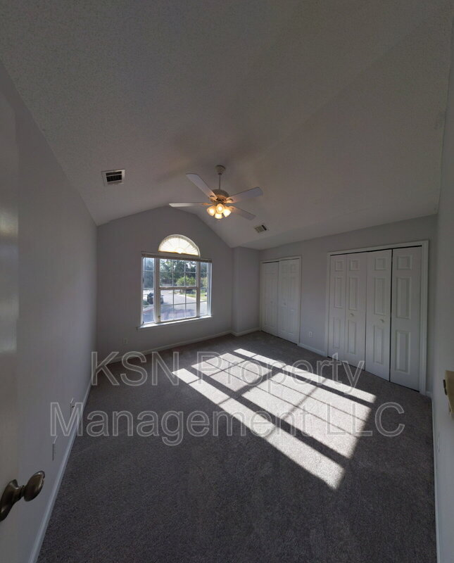 Building Photo - 16 Orchid Ln