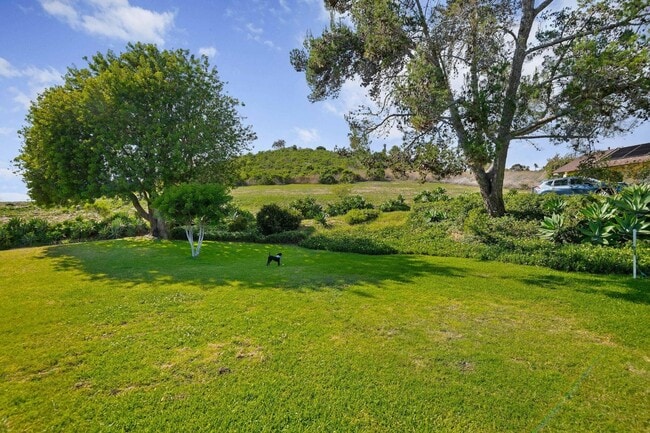 Building Photo - Updated 4BD/2BA Goleta Condo | Pool Access | Near UCSB | Easy Highway 101 Access