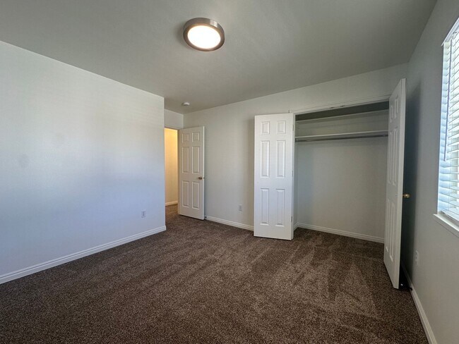 Building Photo - Freshly Painted, New Carpet Throughout - Home For Rent In Springville!!!