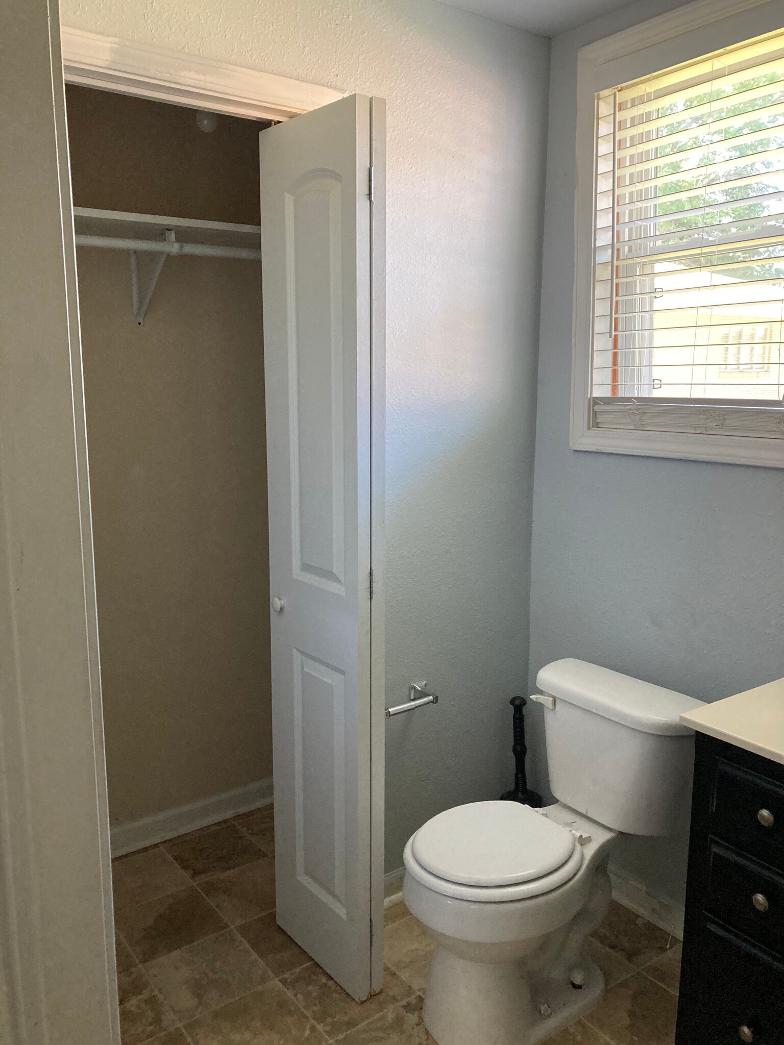 Bathroom - 1030 Main St