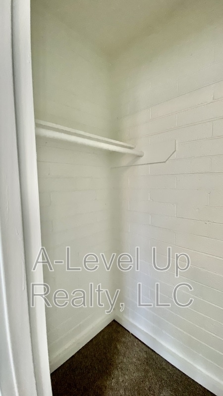 Building Photo - 3043 E Proctor Vista