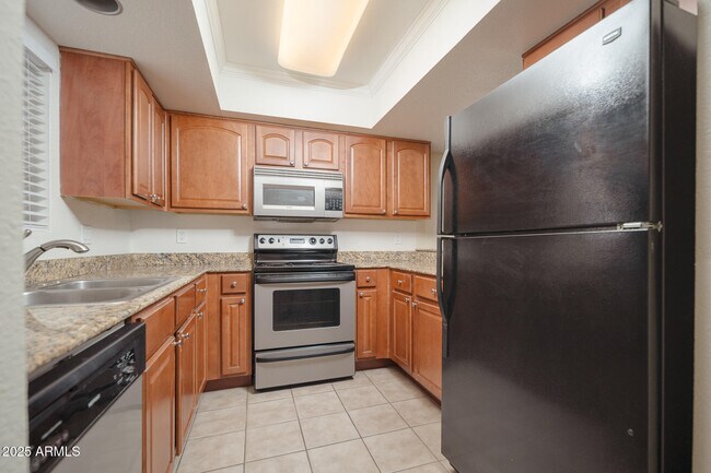 Building Photo - 3405 W Danbury Dr