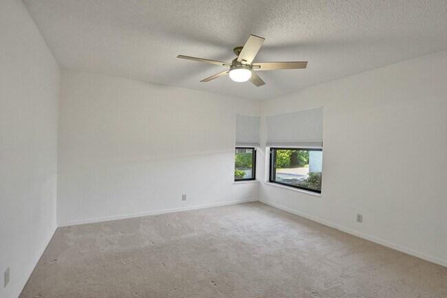 Building Photo - 21349 Placida Terrace