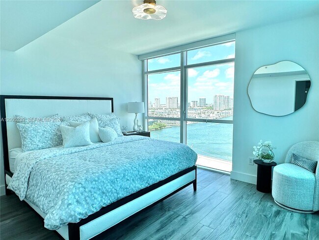 Building Photo - 400 Sunny Isles Blvd