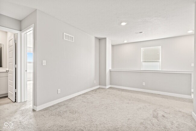 Building Photo - 269 Switchgrass Ln