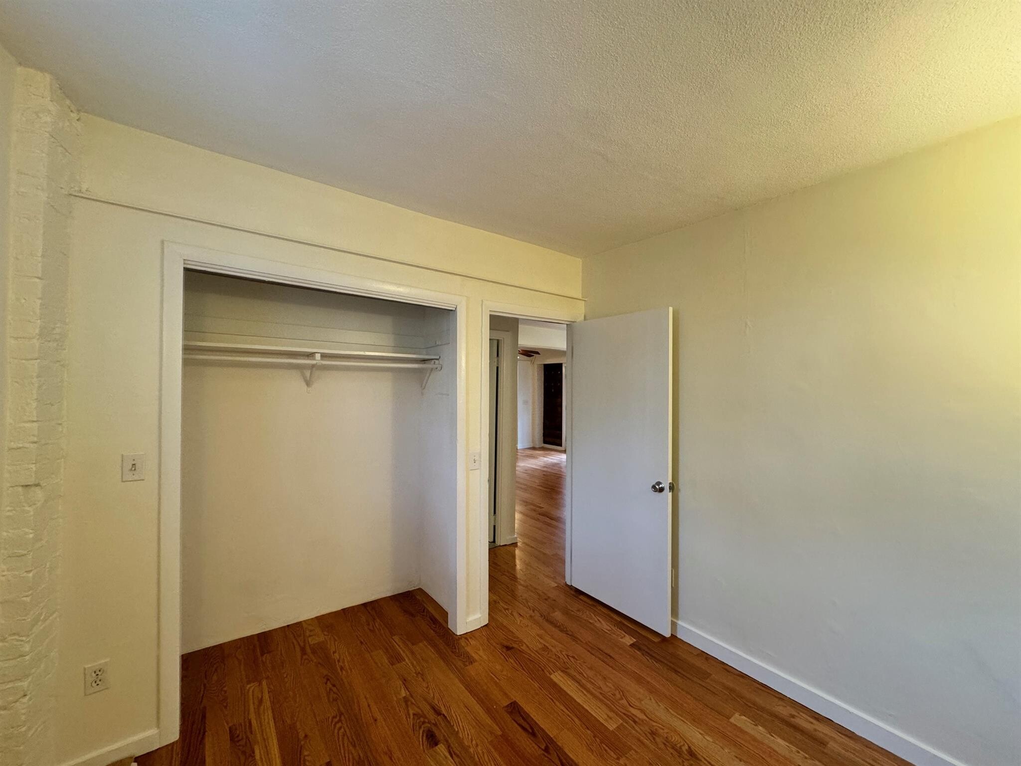 Building Photo - 205B Highland Ave