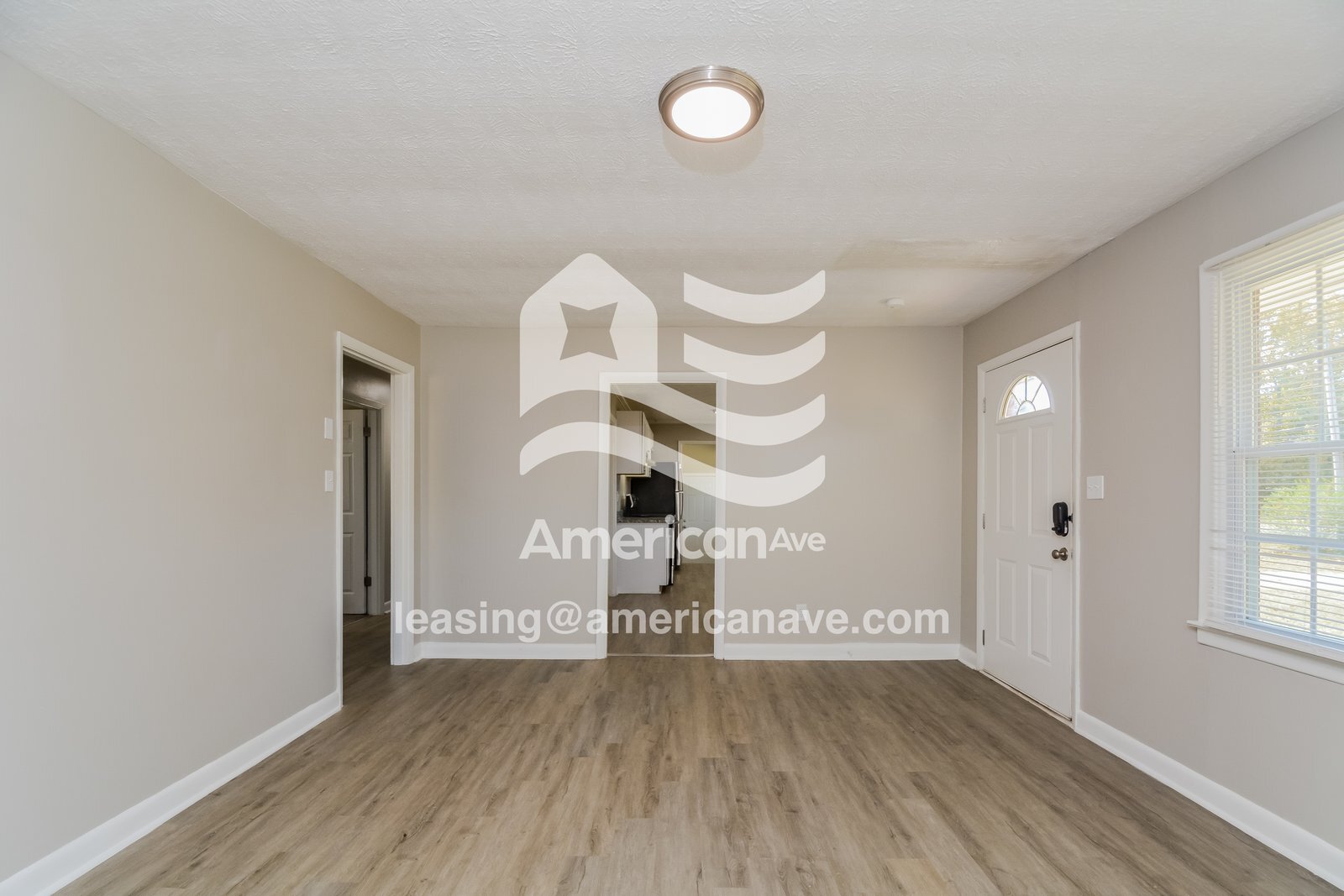 Building Photo - 185 Sandclay Dr