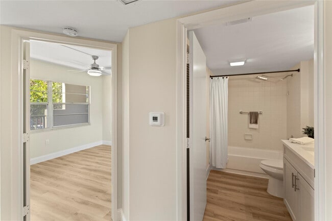 Building Photo - 1501 SW 131st Way