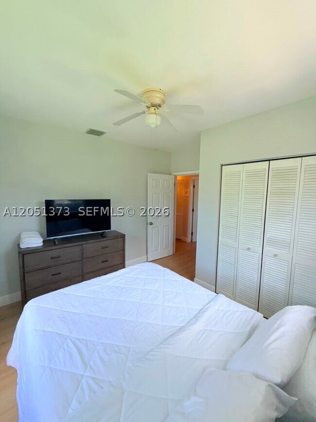 Building Photo - 201 Flagler Dr