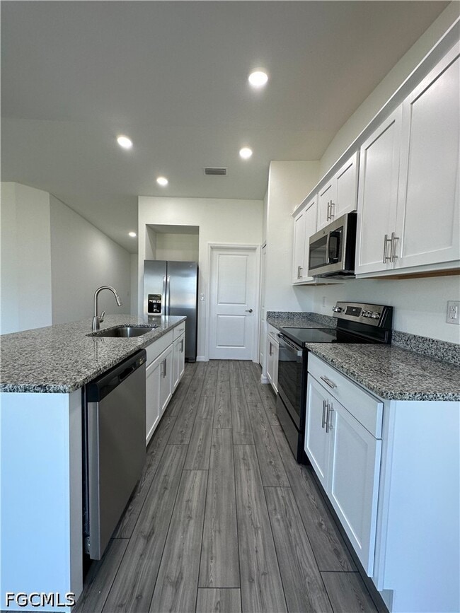 Building Photo - 2604 NW 8th Pl