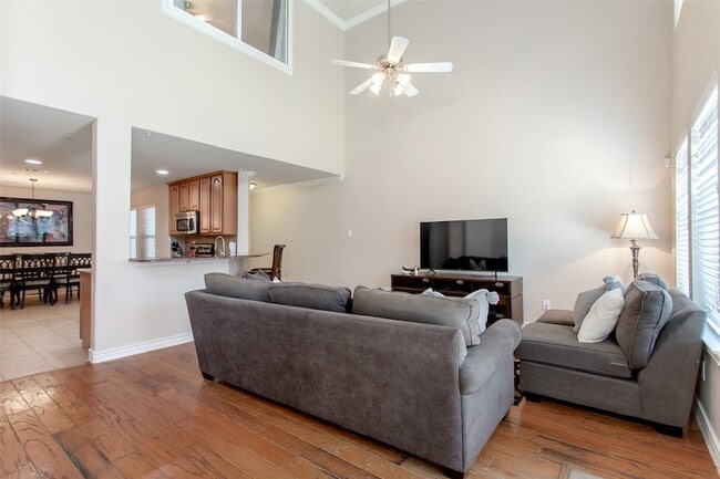 Building Photo - 1173 Landon Ln