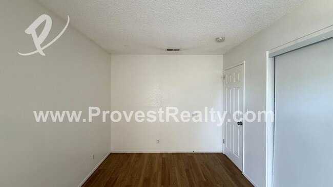 Building Photo - 12769 Kiowa Rd