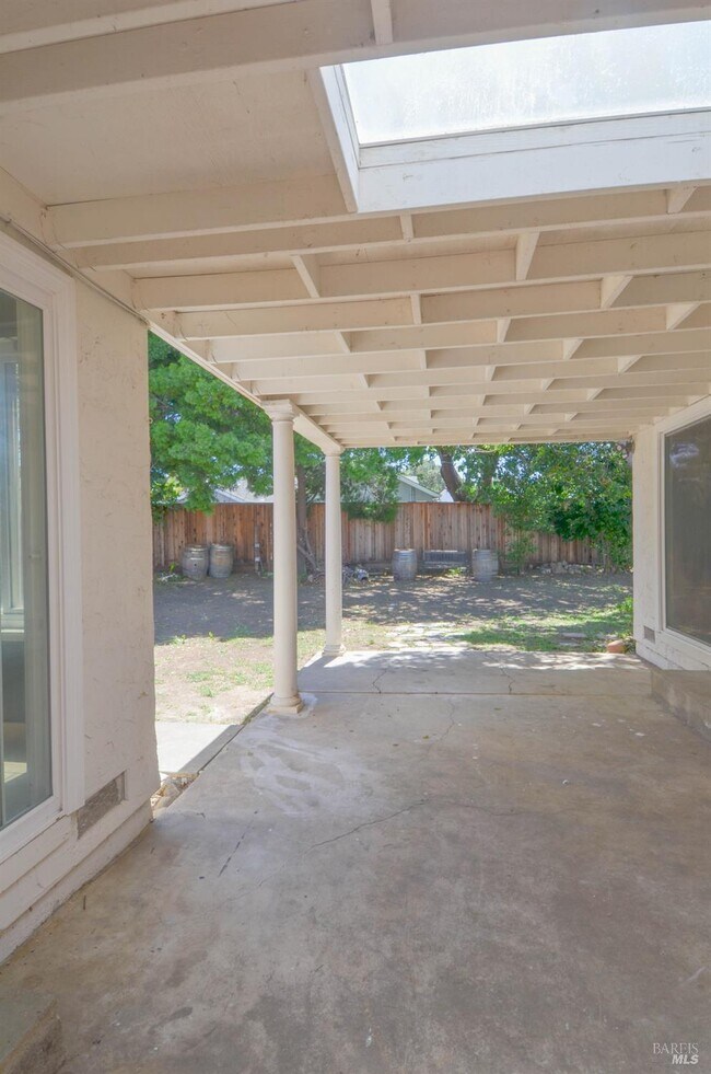 Building Photo - 1321 Astoria Dr