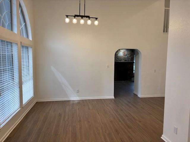 Building Photo - 562 Mercer St