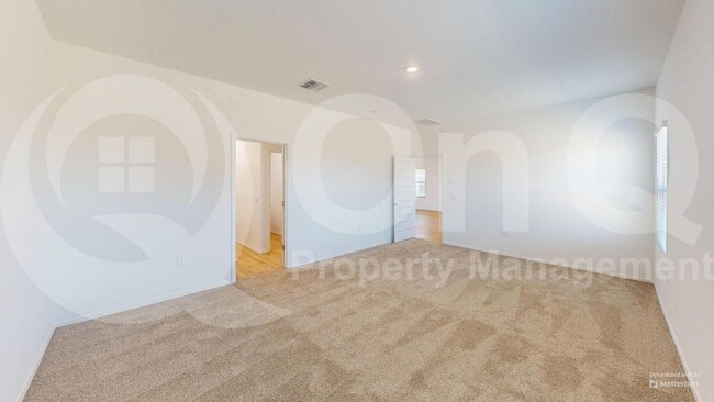 Building Photo - 8654 W Orange Jubilee Dr