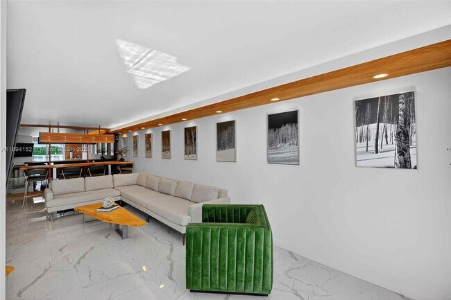 Building Photo - 2401 Collins Ave