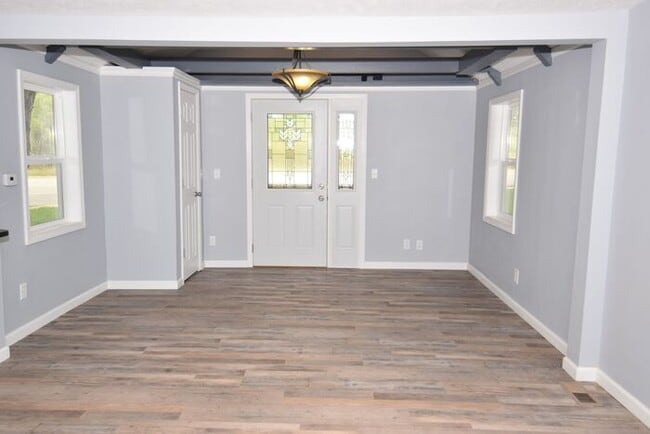 Building Photo - 3 bedroom in Granger in PHM school district