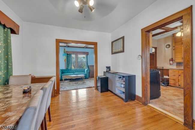 Building Photo - 256 Hamilton Ave