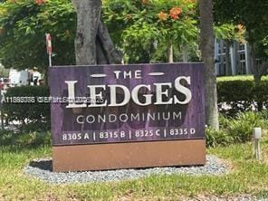 Building Photo - 8305 SW 72nd Ave