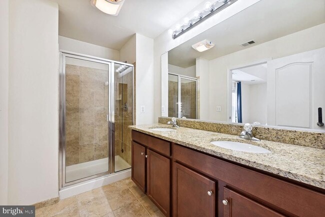 Building Photo - 25148 Sweet Myrtle Square