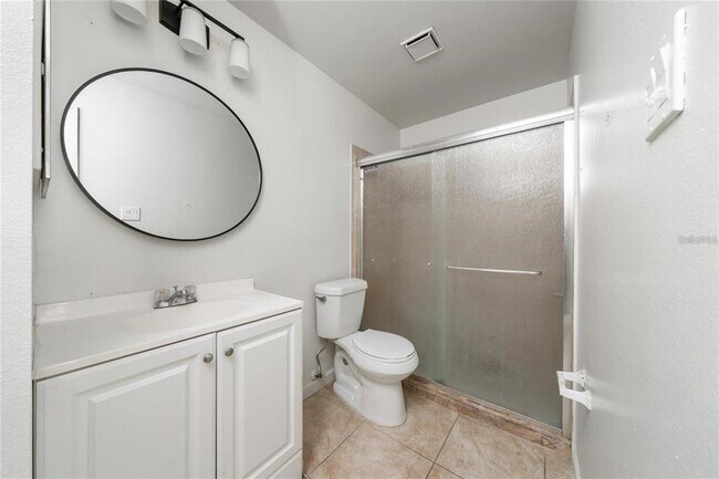 Building Photo - 3849 Bay Club Cir