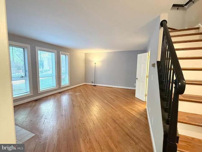 Building Photo - 4820 Hampden Ln