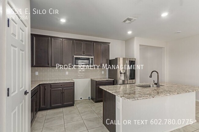 Building Photo - 9551 Silo Cir