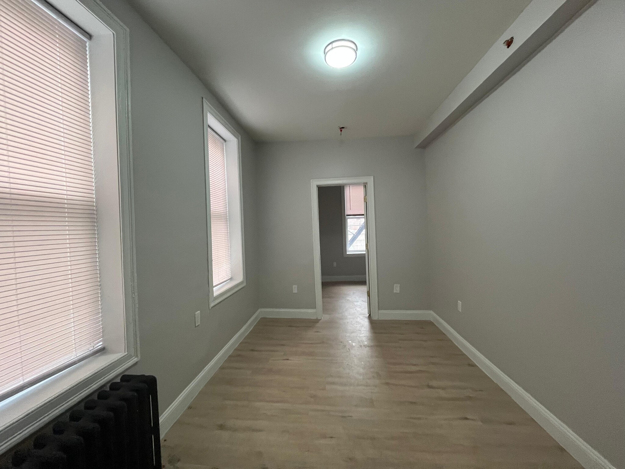 Building Photo - 234 56th St