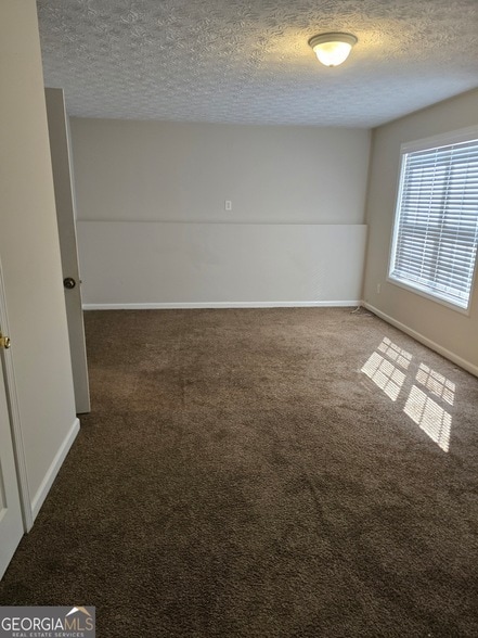 Building Photo - 65 Trelawney Ave