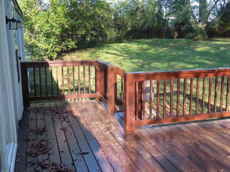 Building Photo - 220 Arkansas Ave