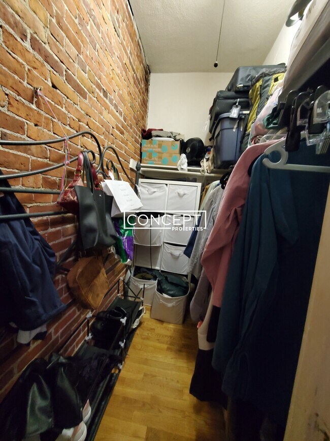 Building Photo - 23 Cortes St