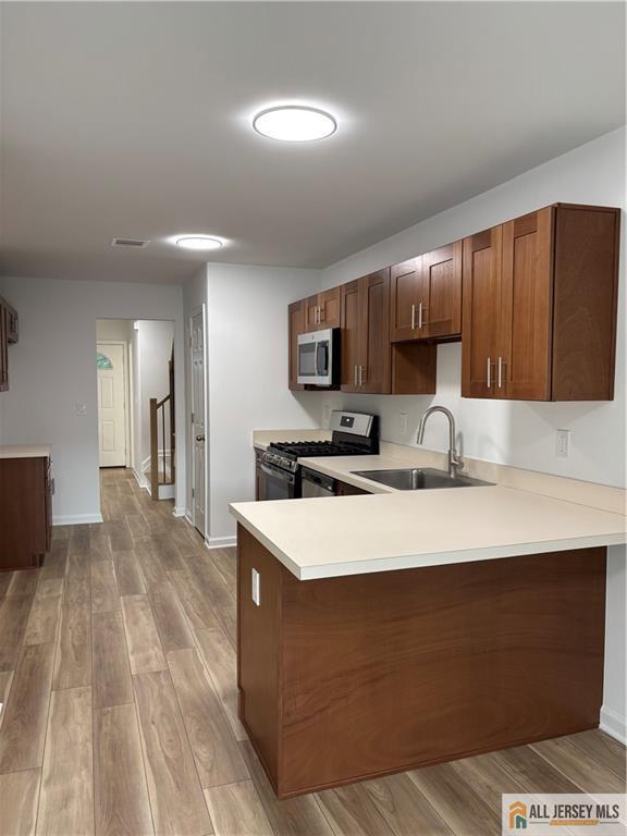 Building Photo - 127 Sassafras Ct