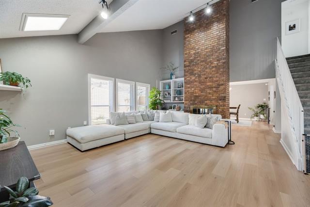 Building Photo - 510 Willow Creek Ct