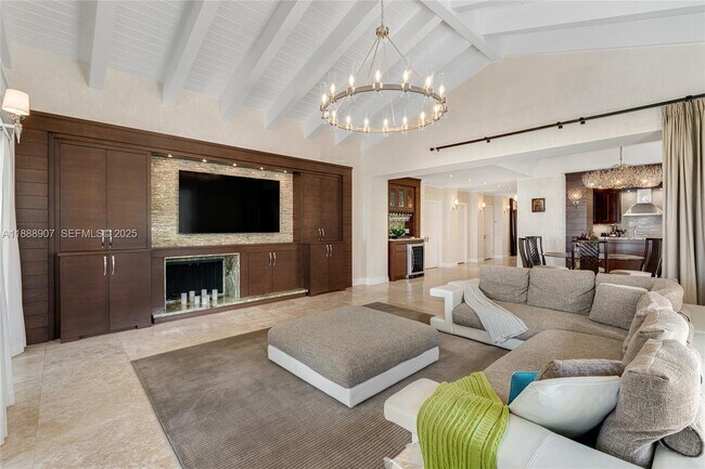 Building Photo - 2331 Fisher Island Dr