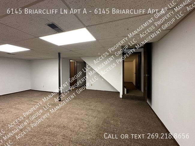 Building Photo - 6145 Briarcliff Ln