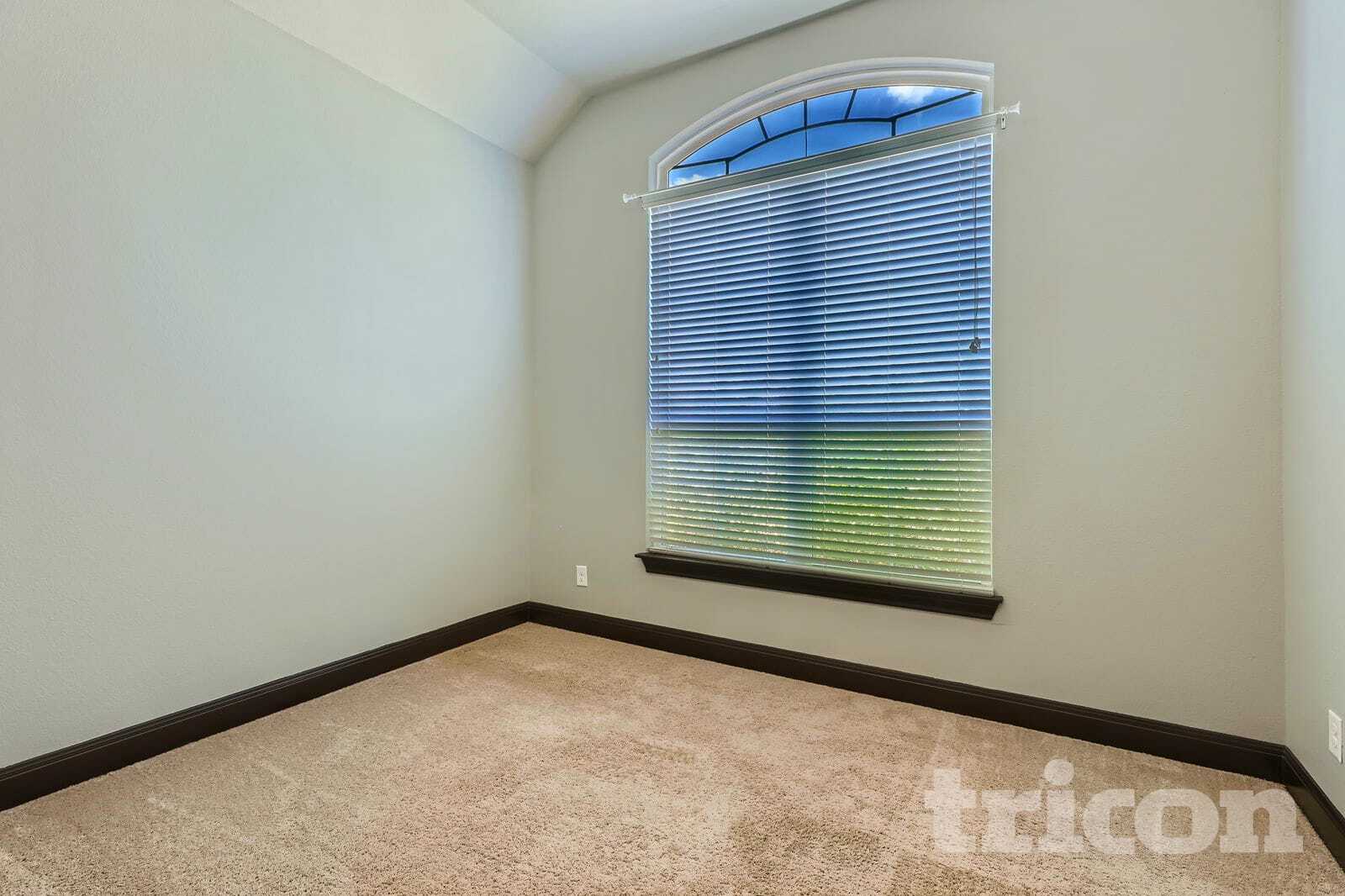 Building Photo - 12427 Loving Ml