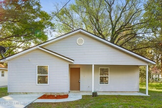 Building Photo - 5336 Kankakee Blvd