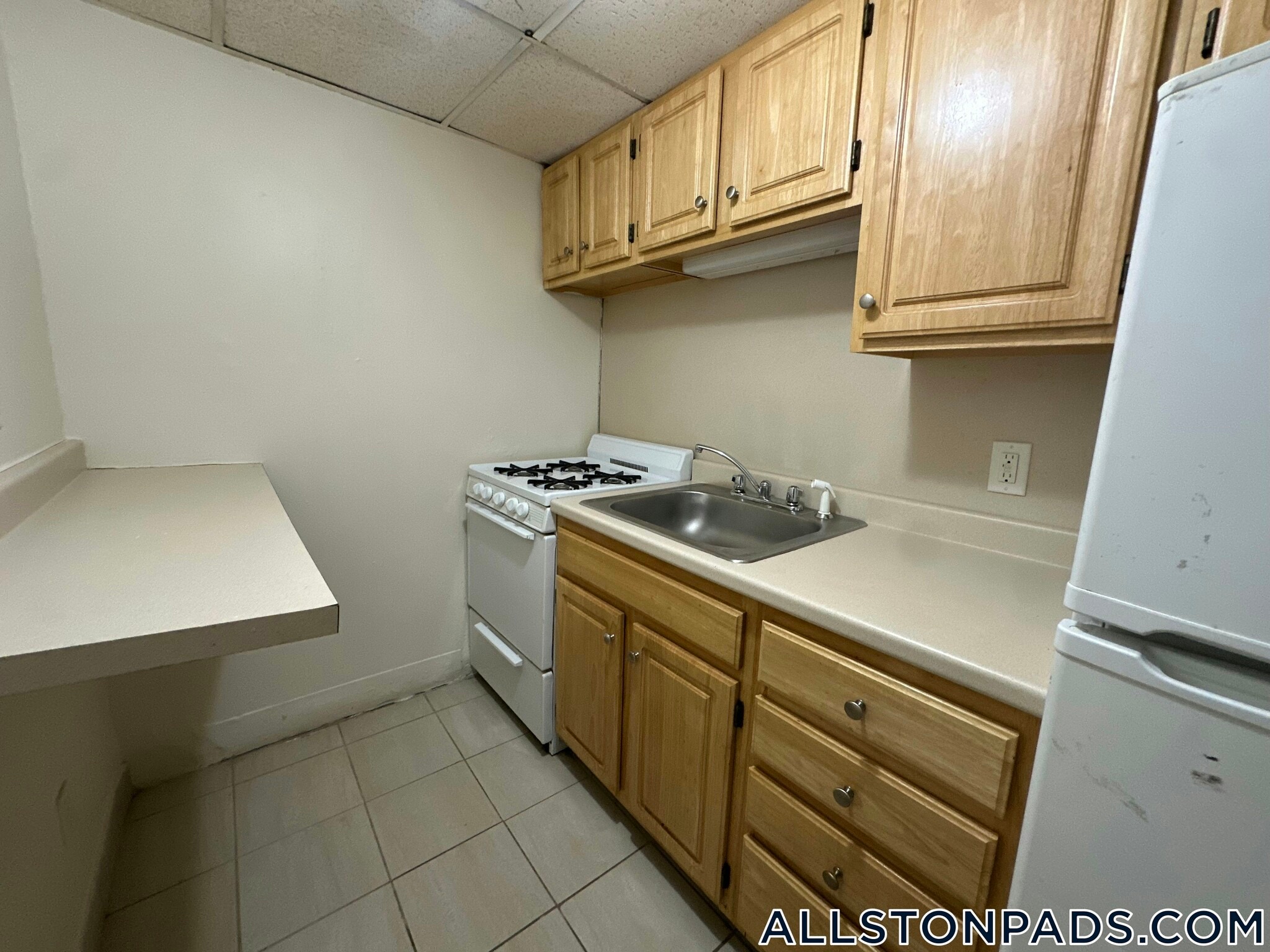 Building Photo - 1144 Commonwealth Ave