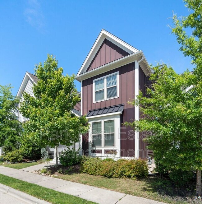 Building Photo - 23 Quarter Gate Trce