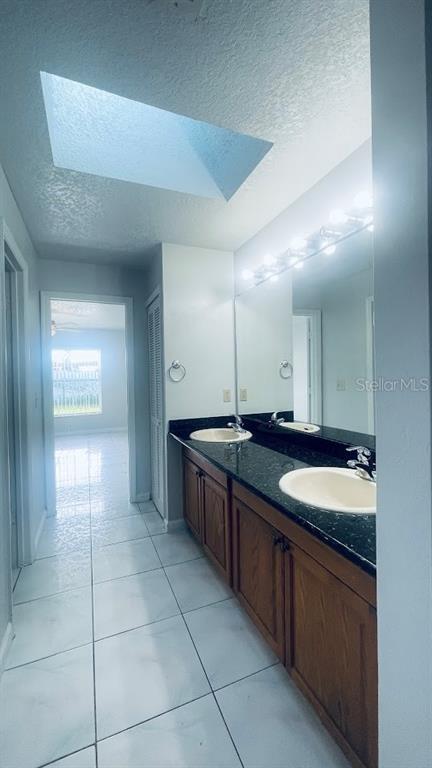 Building Photo - 202 Coral Reef Cir