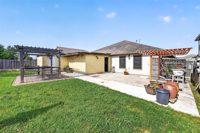Building Photo - 9322 Limestone Ranch Ln